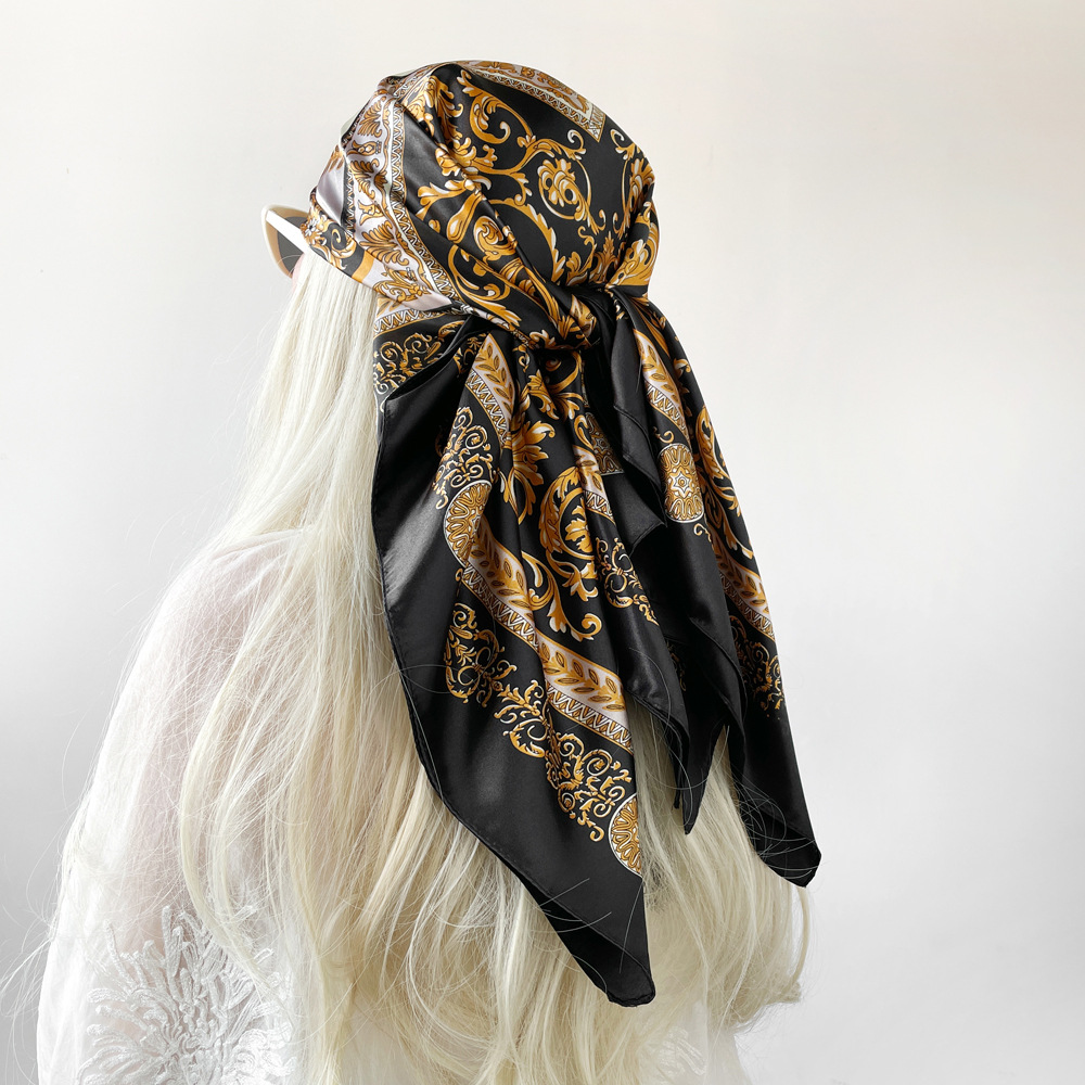 Foulard carré en satin de soie - Scarf Silk Square avis et prix